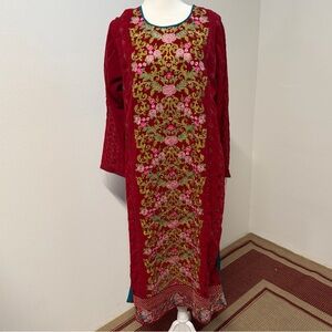 Red Floral Embroidered Pakistani Kurta with Dupatta